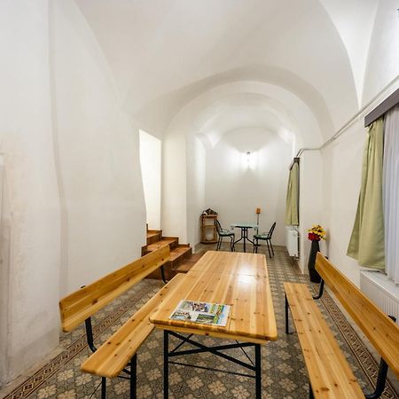 Bezauberndes Gaestehaus In Шатов Экстерьер фото
